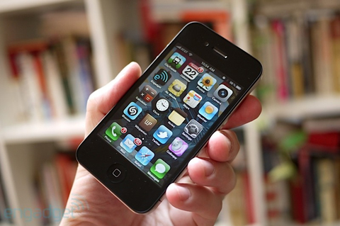 'Đập hộp' dế hot 2010 iPhone 4 'Đập hộp' dế hot 2010 iPhone 4