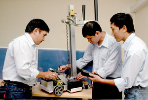 Thiếu kỹ sư thiết kế vi mạch