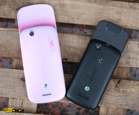 Hai Walkman phone sắp bán ở VN Hai Walkman phone sắp bán ở VN
