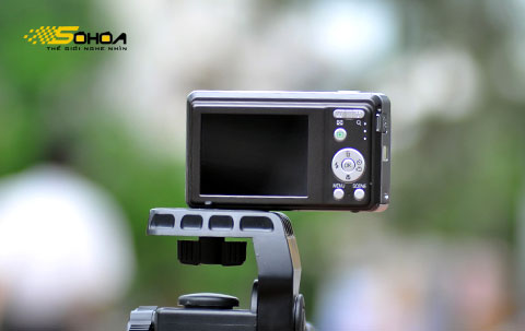 Ricoh R50 được sản xuất từ đầu năm 2008. Ảnh: Tuấn Hưng.