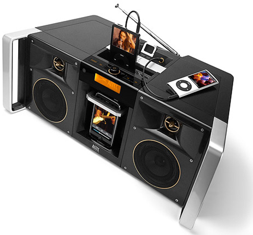 Altec Lansing Mix iMT800 với thiết kế lạ.