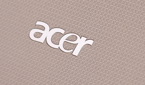 'Ngôi sao' giá rẻ Acer 4741