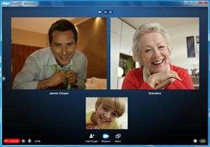 Gọi video nhóm 10 người với Skype