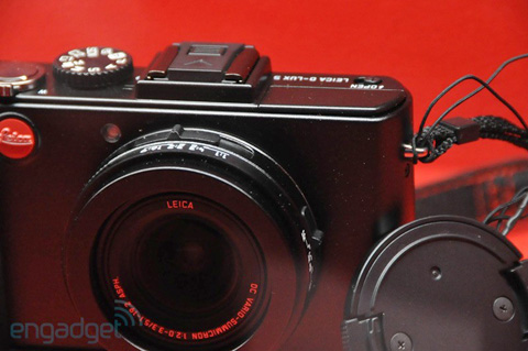 Leica 'lặng lẽ' ra mắt D-lux 5 tại Photokina