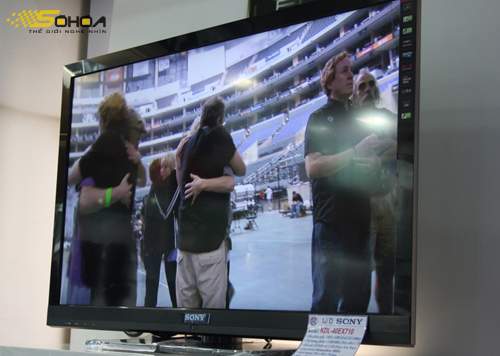 Sony EX710 đẹp và 'xanh' hơn