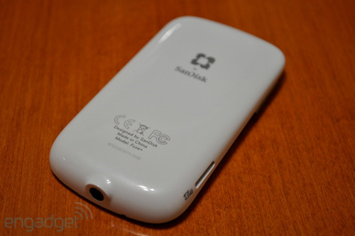 Đập hộp Sansa Fuze+ giá rẻ Đập hộp Sansa Fuze+ giá rẻ