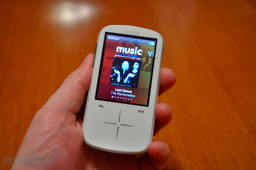 Đập hộp Sansa Fuze+ giá rẻ Đập hộp Sansa Fuze+ giá rẻ