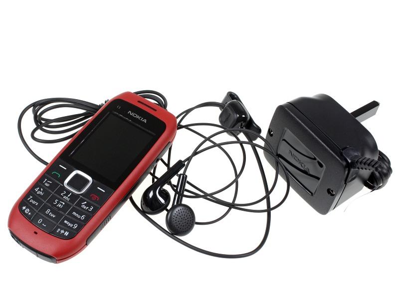 Nokia C1 00: Hai SIM nhưng chỉ một sóng