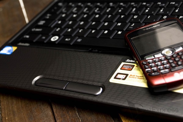 Cùng chiêm ngưỡng vẻ đẹp Toshiba Satellite L645 mới tại thegioididong