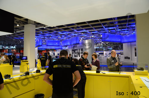 Nikon D7000 trình diễn khả năng khử nhiễu