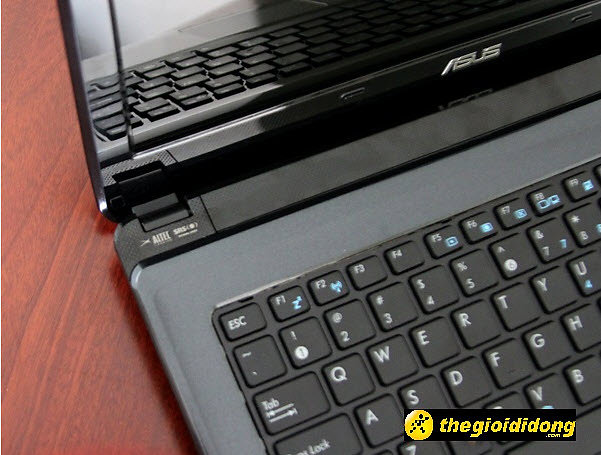 Asus X42JE VX087 Core i7 - 740QM - Cấu hình 'ghê' - Giá thật 