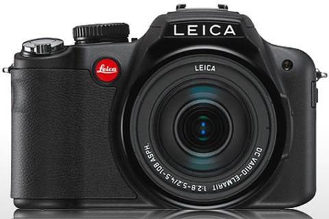 So sánh Panasonic Lumix FZ100 & Leica V-Lux 2 So sánh Panasonic Lumix FZ100 & Leica V-Lux 2
