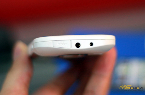 Nokia E5 chính hãng giá 4.9 triệu đồng