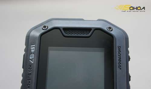 Điện thoại ngâm nước không hỏng Sonim