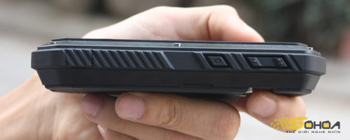 Điện thoại ngâm nước không hỏng Sonim