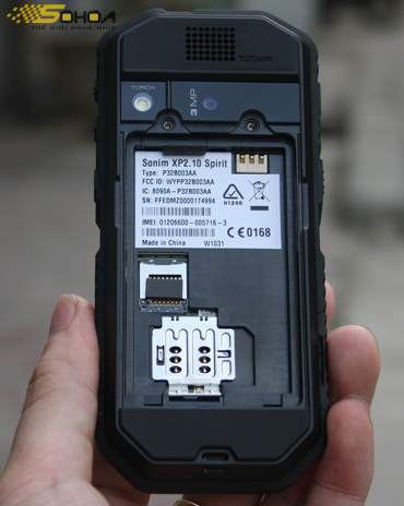 Điện thoại ngâm nước không hỏng Sonim