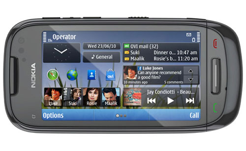 Nokia C7 đối mặt thách thức lớn