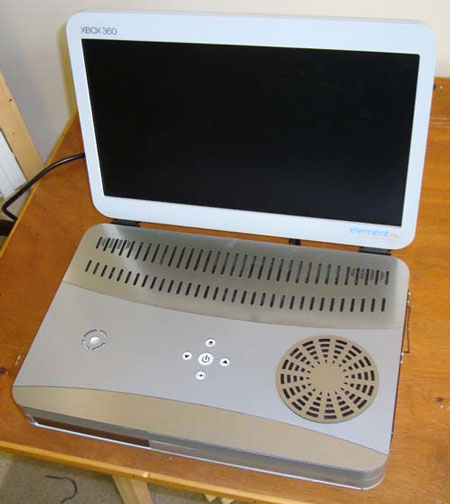 Hô biến máy game Xbox 360 thành laptop