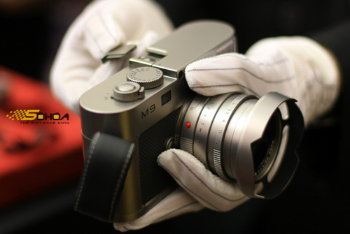Máy ảnh giá hơn nửa tỷ đồng của Leica