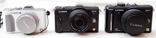 Panasonic GF2 so dáng với 'đàn anh' Panasonic GF2 so dáng với 'đàn anh'