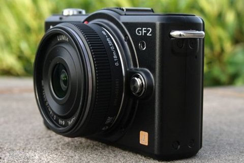 Trên tay Panasonic Lumix DMC-GF2 Trên tay Panasonic Lumix DMC-GF2