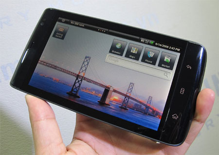 Đập hộp máy tính bảng Dell Streak chính hãng tại Việt Nam