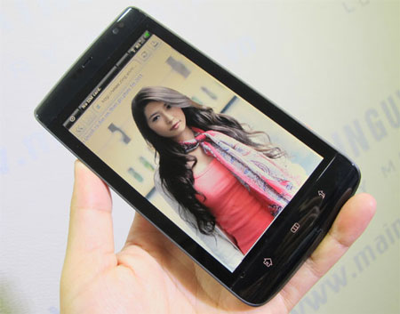 Đập hộp máy tính bảng Dell Streak chính hãng tại Việt Nam