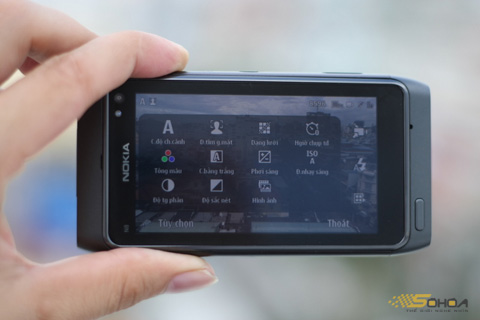 Đánh giá Nokia N8