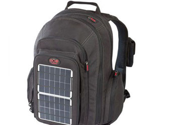 Bộ sưu tập thời trang hi-tech