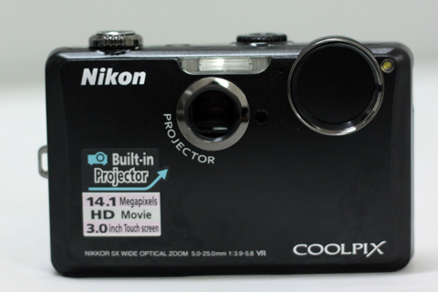 Review: Nikon Coolpix S1100pj