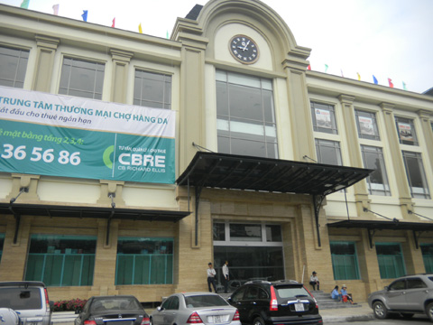 Review: Nikon Coolpix S1100pj