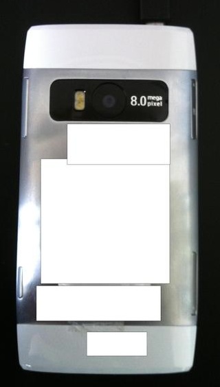 Nokia X7 chạy Symbian^3 với 4 loa Nokia X7 chạy Symbian^3 với 4 loa