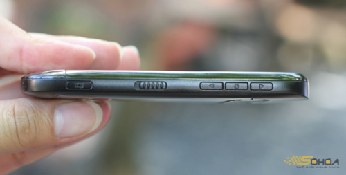 Ảnh thực tế Nokia C7