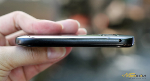 Ảnh thực tế Nokia C7