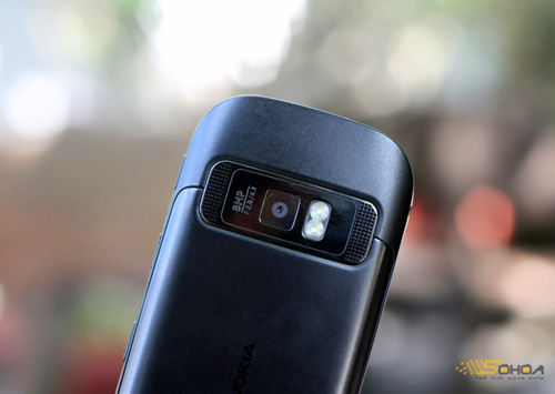 Ảnh thực tế Nokia C7