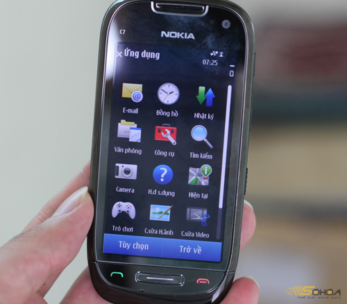 Ảnh thực tế Nokia C7