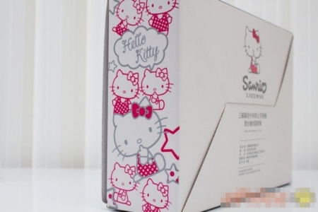 Cực ấn tượng với nàng mèo OKWAP A730 Hello Kitty