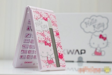 Cực ấn tượng với nàng mèo OKWAP A730 Hello Kitty