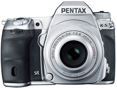 Pentax giới thiệu Optio WG-1 và K-5 màu bạc