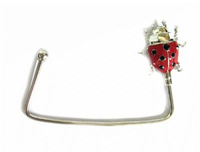 Móc áo đúng cách