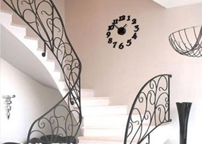 Đồng hồ dán tường độc đáo