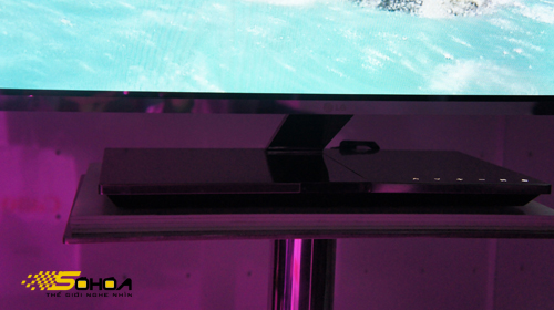 TV OLED mỏng nhất thế giới