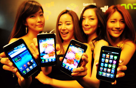 http://images.thegioididong.com/Files/2011/01/17/28281/24_Samsung-Galaxy-S2---Galaxy-Tab2-se-duoc-trinh-dien.jpg