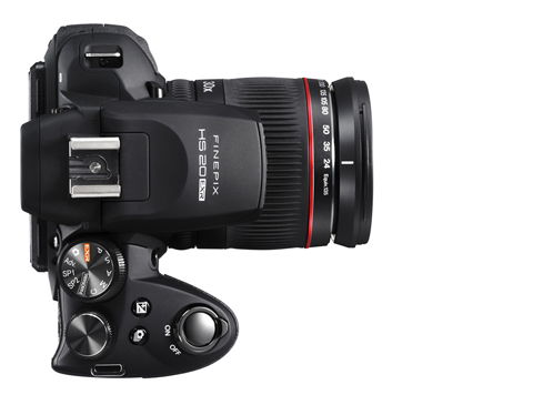 Fujifilm Finepix HS20 EXR: Máy ảnh siêu zoom