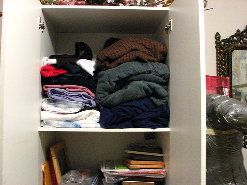 Làm cách nào để dọn dẹp sạch sẽ căn phòng của bạn ?