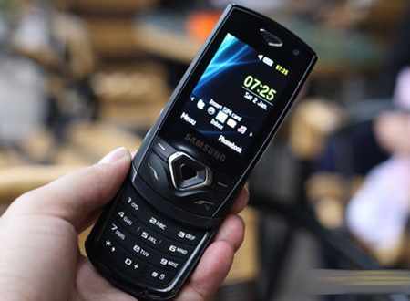 Top 10 di động 3G giá tốt chơi Tết Nguyên đán