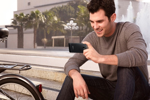 Samsung chính thức ra Galaxy S II Samsung chính thức ra Galaxy S II
