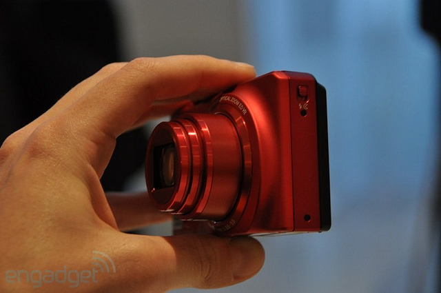 Nikon Coolpix S9100 - m&aacute;y ảnh trả g&oacute;p