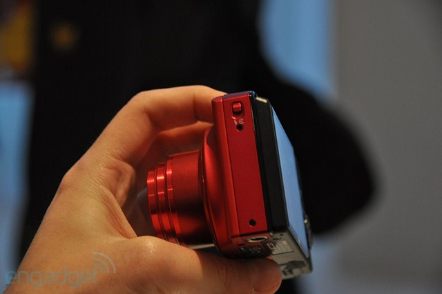 Nikon Coolpix S9100 - m&aacute;y ảnh trả g&oacute;p