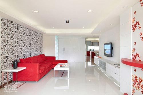 Nhà đẹp với màu đỏ và trắng